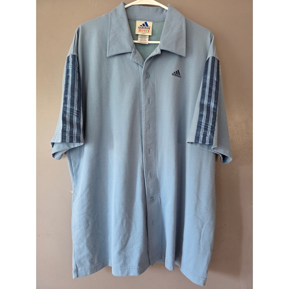Vintage Adidas Mens XL Light Blue Short Sleeve Button Down Shirt 3 Stripes Logo